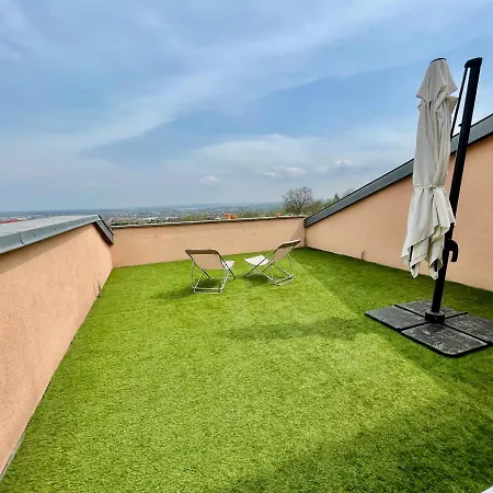 Nancy-Place Hugo Apartman